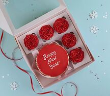Бенто-торт и капкейки Happy New Year