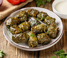 Долма из винoградных листьев