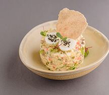 Оливье с телячьим языком и перепелиным яйцом