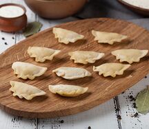 Домашние пельмени ручной лепки