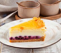 Чизкейк с черникой