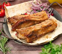 Шашлык из свиных ребрышек