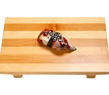 Суши с угрем