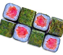 Ролл с тунцом