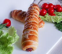 Охотничья колбаса в тесте