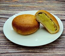 Пирожок с картошкой и луком