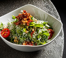 Салат из рукколы