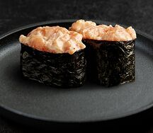 Гункан Лосось