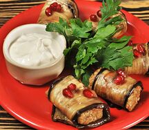 Жаренные баклажаны с орехами