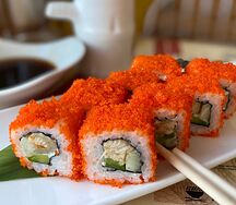 Ролл Калифорния с угрем