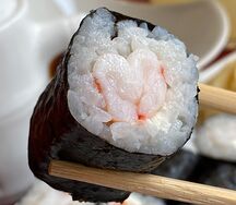 Мини-роллы с креветкой