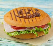 Панини с ветчиной и сыром