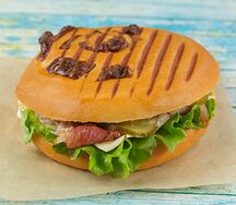 Панини с беконом