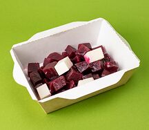 Салат из свеклы с сыром Фета