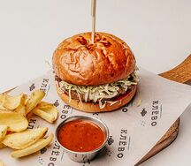 Клевый мясной бургер