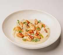 Гребешки с пюре из сельдерея