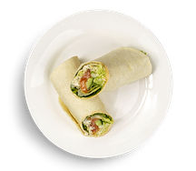 Салат-рулет с лососем и скрэмблом