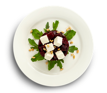 Запеченная свекла с сыром Фета и руколой