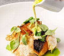 Лосось с картофельным пюре