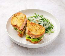 Сэндвич с тунцом