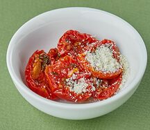 Вяленые томаты с пармезаном