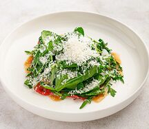 Салат с ростбифом