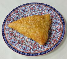 Самса с курицей из печи