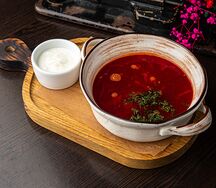 Борщ со сметаной