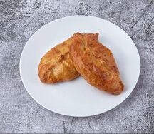 Самса с курицей запеченная