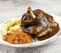 Свиная ножка Богемия половинка