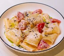 Паккери с курицей и томатами 