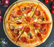 Четыре мяса (40см)