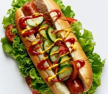 Хот-дог с рубленой куриной сосиской
