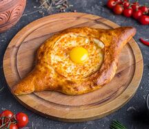 Хачапури по-аджарски