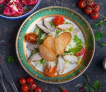 Цезарь с курицей