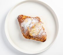 Круассан Миндальный