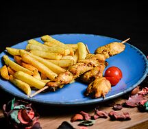 Комбо Куриный шашлычок с картофелем фри