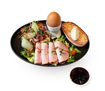 С бужениной и жареным беконом