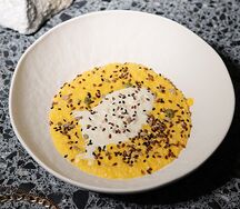Каша пшенная с тыквой и страчателлой 