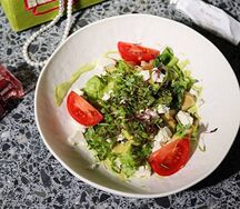 С цыпленком, кабачками и брынзой