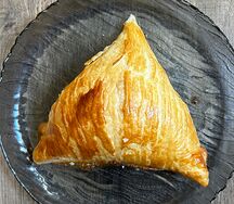 Слоеная самса с сыром