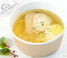 Куриный суп с домашней лапшой