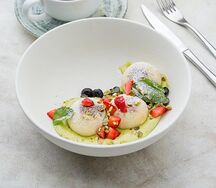 Сырники с фисташковым кремом