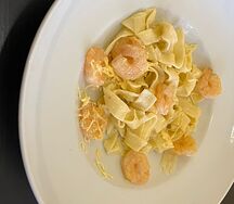 Паста с королевскими креветками