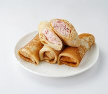 Блины с сыром и ветчиной