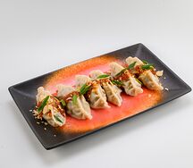 Дамплинги с креветкой и курицей