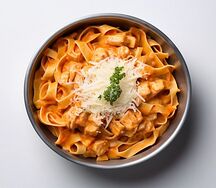Паста Феттуччине с курицей 