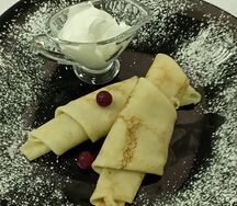 Блинчики со сметаной
