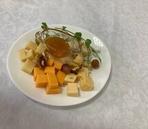 Сырная тарелка