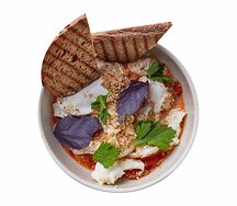 Шакшука с моцареллой и орехами